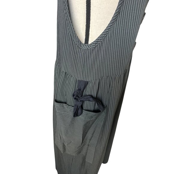 Amy Rigg Dress Gray Black Stripe Sleeveless Button Front Bow Pockets Size Small - Picture 4 of 5